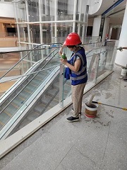 �̳��_�ı���